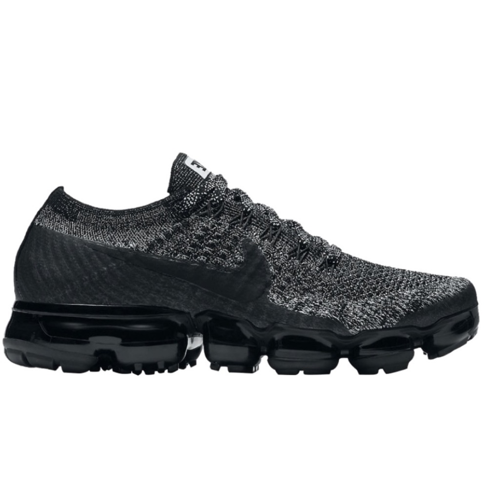 Nike women’s  Air VaporMax 'Oreo' 2.0